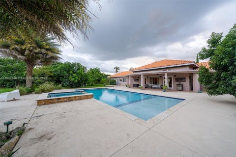Casa en venta en Homestead, Florida, 4 dormitorios, 304.25 m2 № 1964538 - foto 29