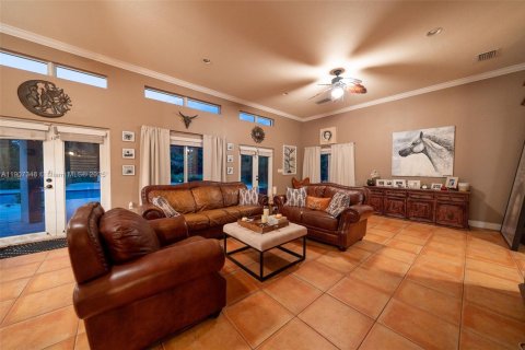 Casa en venta en Homestead, Florida, 4 dormitorios, 304.25 m2 № 1964538 - foto 14