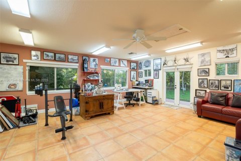 Casa en venta en Homestead, Florida, 4 dormitorios, 304.25 m2 № 1964538 - foto 19
