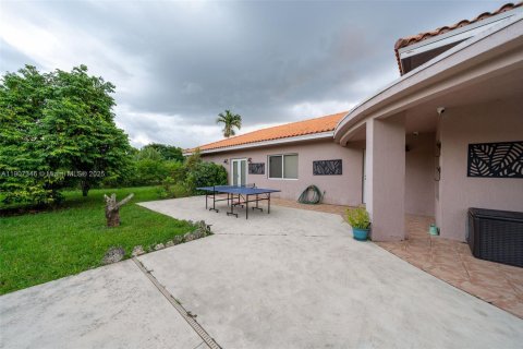 Casa en venta en Homestead, Florida, 4 dormitorios, 304.25 m2 № 1964538 - foto 26