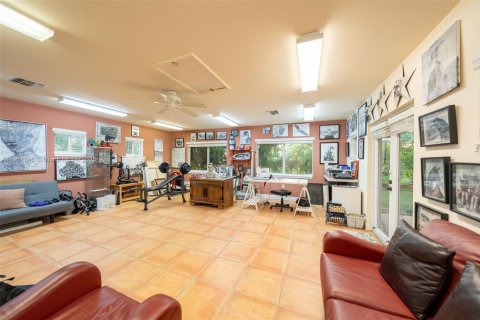 Casa en venta en Homestead, Florida, 4 dormitorios, 304.25 m2 № 1964538 - foto 20