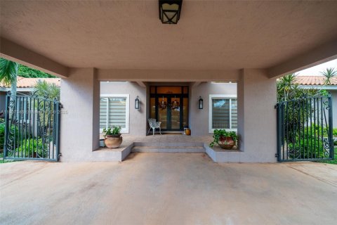 Casa en venta en Homestead, Florida, 4 dormitorios, 304.25 m2 № 1964538 - foto 3