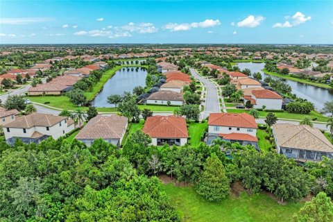 Casa en venta en Bradenton, Florida, 4 dormitorios, 208.47 m2 № 1914672 - foto 2
