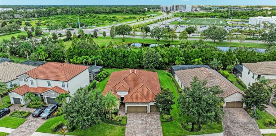 Casa en Bradenton, Florida 4 dormitorios, 208.47 m2 № 1914672