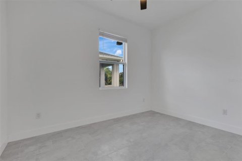 Casa en venta en Rotonda, Florida, 3 dormitorios, 153.85 m2 № 1619252 - foto 5
