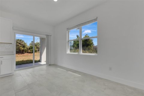 Casa en venta en Rotonda, Florida, 3 dormitorios, 153.85 m2 № 1619252 - foto 10