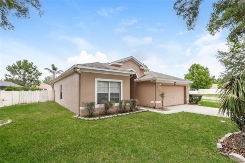 Villa ou maison à Seffner, Floride 3 chambres, 144 m2 № 2207726
