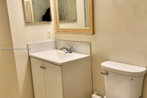 Apartment in Coral Springs, Florida 1 bedroom, 75.81 sq.m. № 2083908 - photo 5