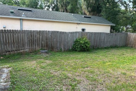 Villa ou maison à vendre à Tampa, Floride: 6 chambres, 215.07 m2 № 2096733 - photo 17