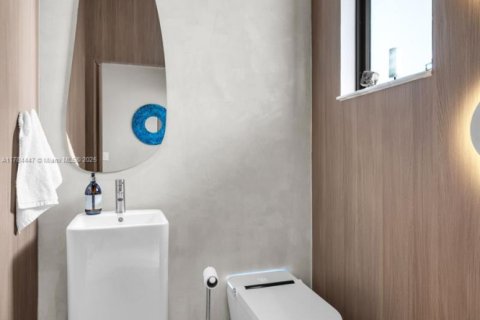 Townhouse in Miami, Florida 3 bedrooms, 128.02 sq.m. № 2017363 - photo 21