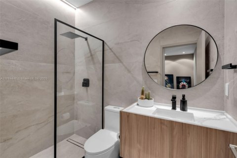 Townhouse in Miami, Florida 3 bedrooms, 128.02 sq.m. № 2017363 - photo 19