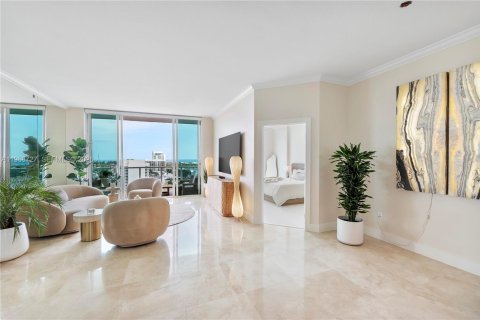 Condo in Fort Lauderdale, Florida, 2 bedrooms  № 2030140 - photo 3
