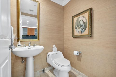 Condo in Fort Lauderdale, Florida, 2 bedrooms  № 2030140 - photo 18