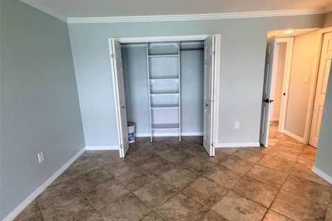 Condo in Sarasota, Florida, 2 bedrooms  № 2238778 - photo 16