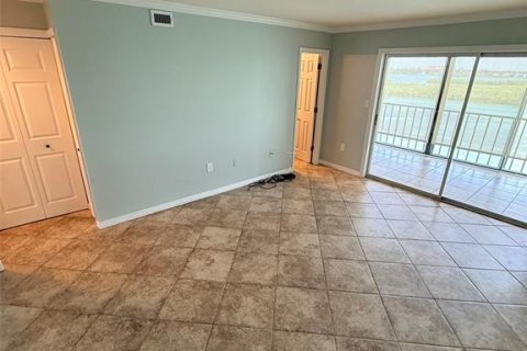 Condo in Sarasota, Florida, 2 bedrooms  № 2238778 - photo 14