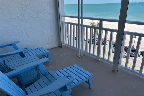 Condominio en alquiler en Saint Pete Beach, Florida, 2 dormitorios, 124.49 m2 № 1615344 - foto 24