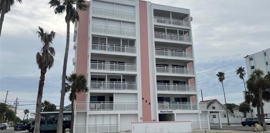 Condominio en Saint Pete Beach, Florida, 2 dormitorios  № 1615344