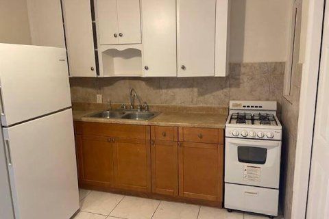Appartement à louer à Hollywood, Floride: 1 chambre, 65.03 m2 № 2286033 - photo 3