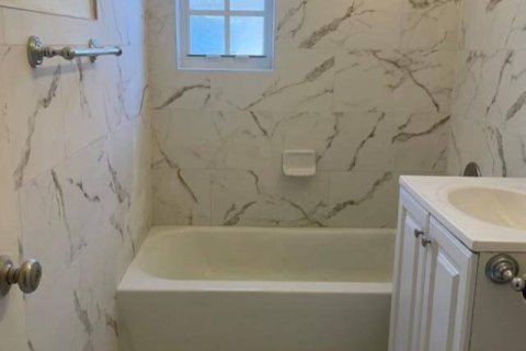 Appartement à louer à Hollywood, Floride: 1 chambre, 65.03 m2 № 2286033 - photo 8