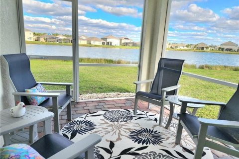 House in Cape Coral, Florida 3 bedrooms, 162.3 sq.m. № 1919157 - photo 22