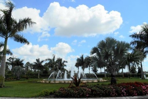 House in Cape Coral, Florida 3 bedrooms, 162.3 sq.m. № 1919157 - photo 28