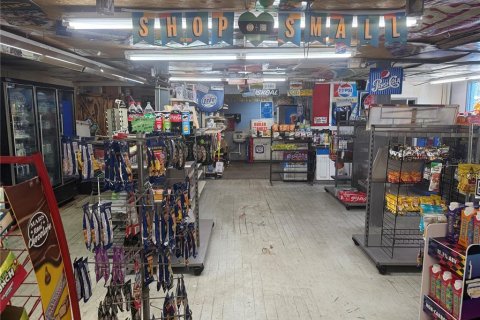 Propiedad comercial en venta en Brooksville, Florida, 247.96 m2 № 2354231 - foto 12