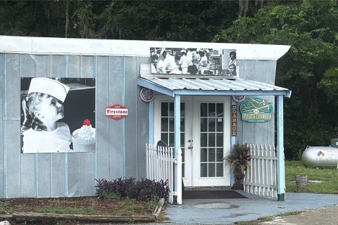 Propiedad comercial en venta en Brooksville, Florida, 247.96 m2 № 2354231 - foto 30