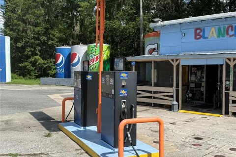 Propiedad comercial en venta en Brooksville, Florida, 247.96 m2 № 2354231 - foto 18