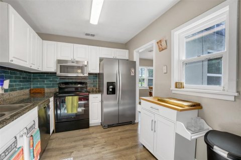 Immobilier commercial à vendre à Winter Haven, Floride: 110.55 m2 № 1869353 - photo 11