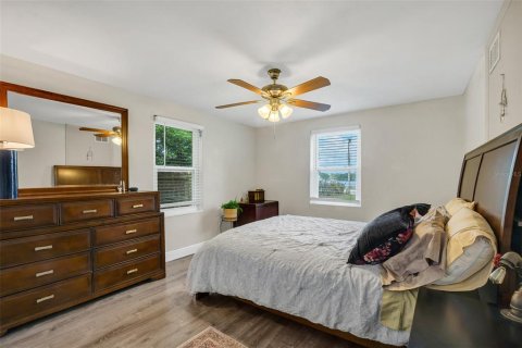 Immobilier commercial à vendre à Winter Haven, Floride: 110.55 m2 № 1869353 - photo 15