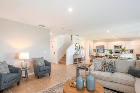 Casa en venta en Kissimmee, Florida, 4 dormitorios, 199.09 m2 № 1919875 - foto 7