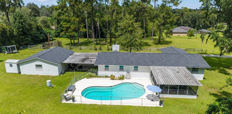 Casa en Ocala, Florida 4 dormitorios, 187.48 m2 № 1911723