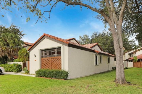 Adosado en venta en Miami, Florida, 2 dormitorios, 107.4 m2 № 1967034 - foto 23