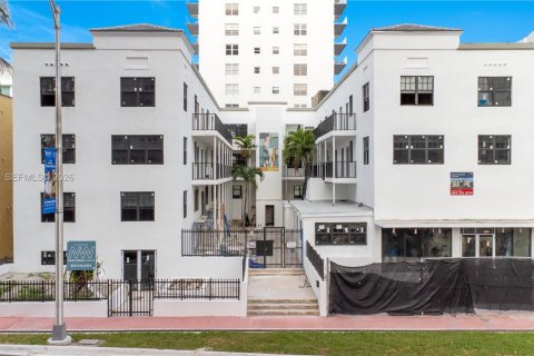 Hotel in Miami Beach, Florida № 2075166 - photo 2