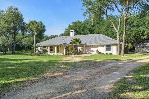 House in Lake Wales, Florida 3 bedrooms, 246.01 sq.m. № 1902563 - photo 12