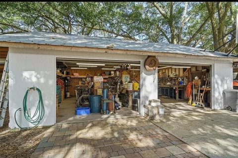 House in Lake Wales, Florida 3 bedrooms, 246.01 sq.m. № 1902563 - photo 8