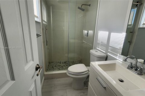 Copropriété à vendre à Hollywood, Floride: 2 chambres, 83.52 m2 № 1697627 - photo 14