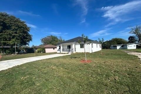 Villa ou maison à Miami, Floride 4 chambres, 195.09 m2 № 2169406