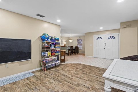 Villa ou maison à vendre à Bartow, Floride: 3 chambres, 207.36 m2 № 2410206 - photo 4