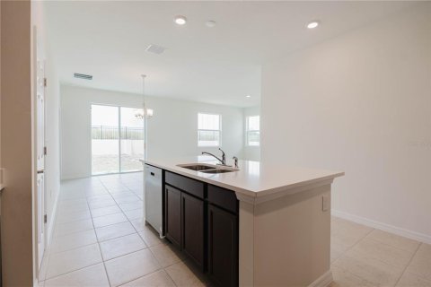 House in Lake Alfred, Florida 3 bedrooms, 154.5 sq.m. № 1815343 - photo 7
