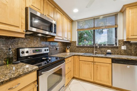 Touwnhouse à vendre à Lake Worth, Floride: 3 chambres, 139.54 m2 № 2343566 - photo 7