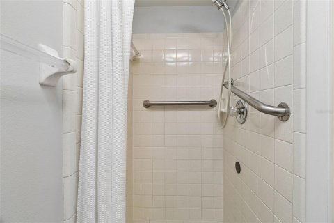 Купить кондоминиум в Коко-Бич, Флорида 7 комнат, 98.29м2, № 2350139 - фото 27