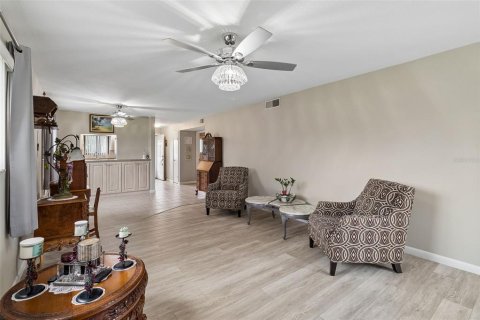 Купить кондоминиум в Коко-Бич, Флорида 7 комнат, 98.29м2, № 2350139 - фото 15