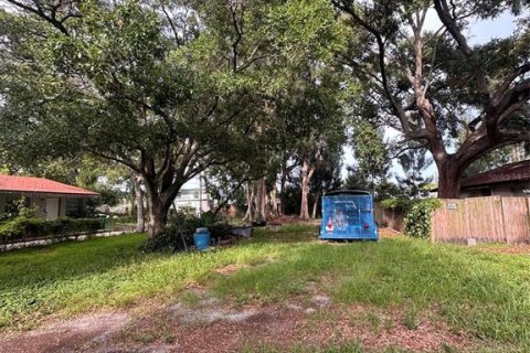 Terrain à Clearwater, Floride № 2208336