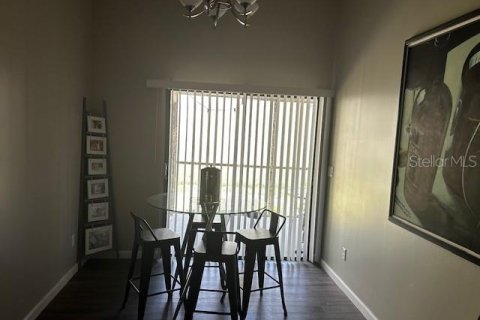 Condominio en alquiler en Tampa, Florida, 1 dormitorio, 129.04 m2 № 1906213 - foto 8