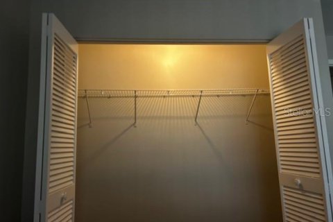 Condominio en alquiler en Tampa, Florida, 1 dormitorio, 129.04 m2 № 1906213 - foto 13