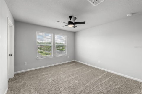Townhouse in VOLANTI in Lutz, Florida 3 bedrooms, 208.38 sq.m. № 2215704 - photo 16