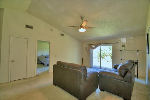 Duplex in Lakeland, Florida 2 bedrooms, 106.84 sq.m. № 1874064 - photo 28