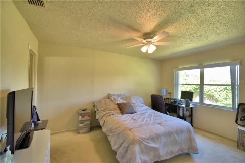 Duplex in Lakeland, Florida 2 bedrooms, 106.84 sq.m. № 1874064 - photo 19