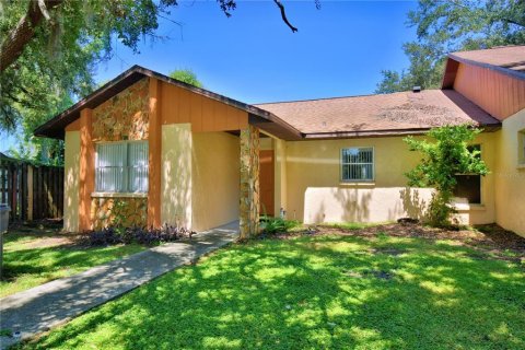 Duplex in Lakeland, Florida 2 bedrooms, 106.84 sq.m. № 1874064 - photo 2